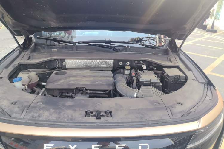 Used EXEED Stellar 2023 400T Two-Wheel Drive Comfort Flyfish Edition Engine Bay