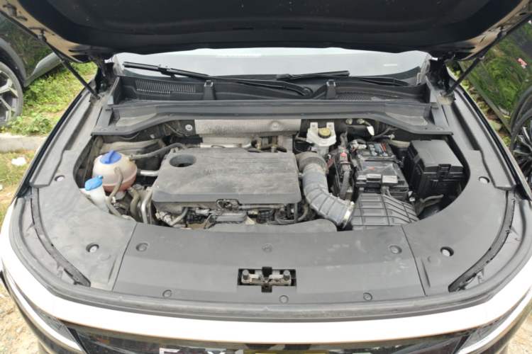 Used EXEED Stellar 2023 400T Four-Wheel Drive Deluxe Edition Engine Bay