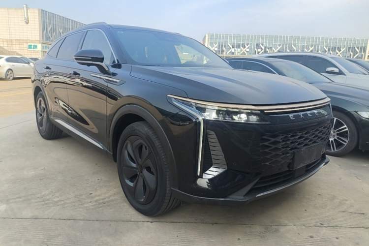 Used EXEED Stellar 2023 400T Two-Wheel Drive Luxury Edition Exterior 1