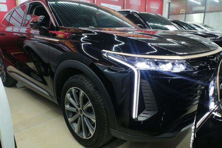 Used EXEED Stellar 2023 400T Two-Wheel Drive Comfort Edition Front Right 45 Deg