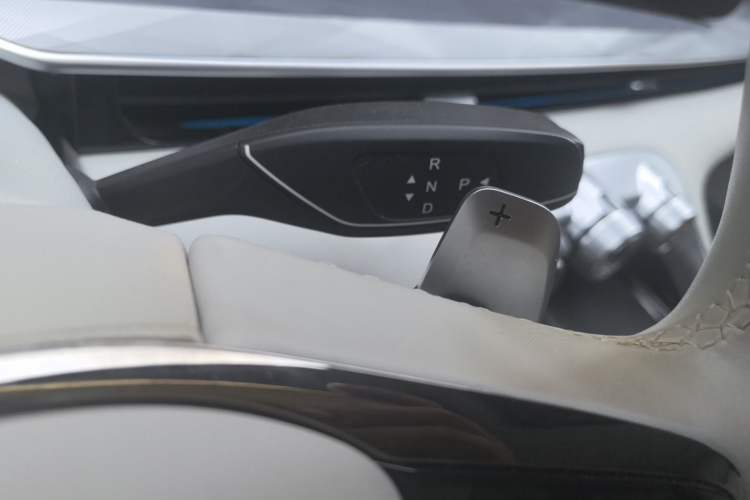 Used EXEED Stellar 2023 400T Four-Wheel Drive Luxury Edition Gear Lever