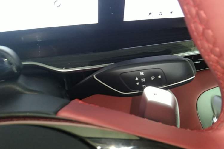 Used EXEED Stellar 2023 400T Four-Wheel Drive Premium Flying Fish Edition Gear Lever
