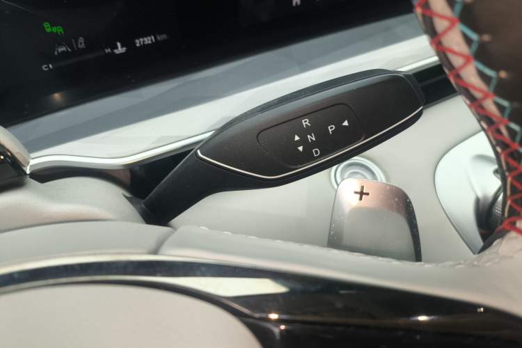 Used EXEED Stellar 2023 400T Four-Wheel Drive Luxury Edition Gear Lever