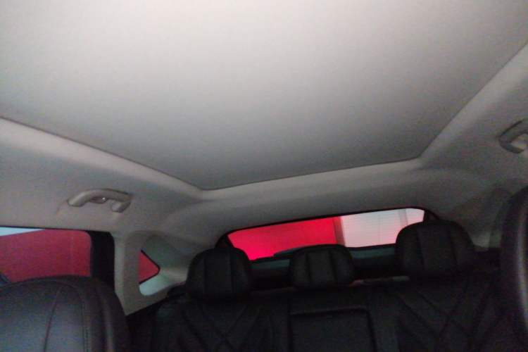 Used EXEED Stellar 2023 400T Two-Wheel Drive Comfort Edition Headliner