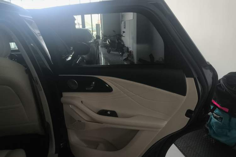 Used EXEED Stellar 2023 400T Two-Wheel Drive Luxury Edition Interior 6