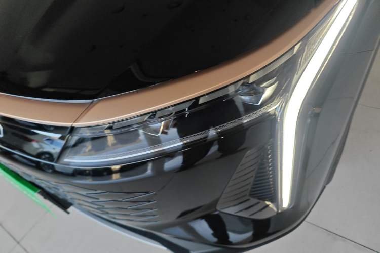 Used EXEED Stellar 2023 400T Two-Wheel Drive Comfort Edition Left Front Headlight