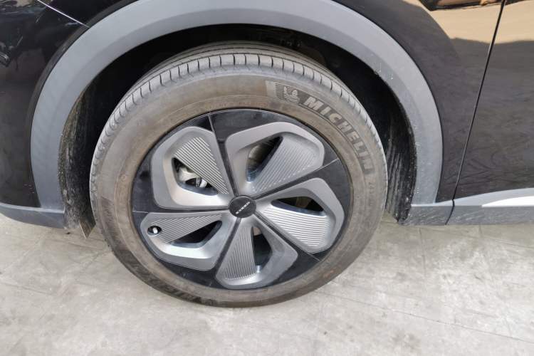 Used EXEED Stellar 2023 400T Four-Wheel Drive Luxury Edition Left Front Wheel Hub
