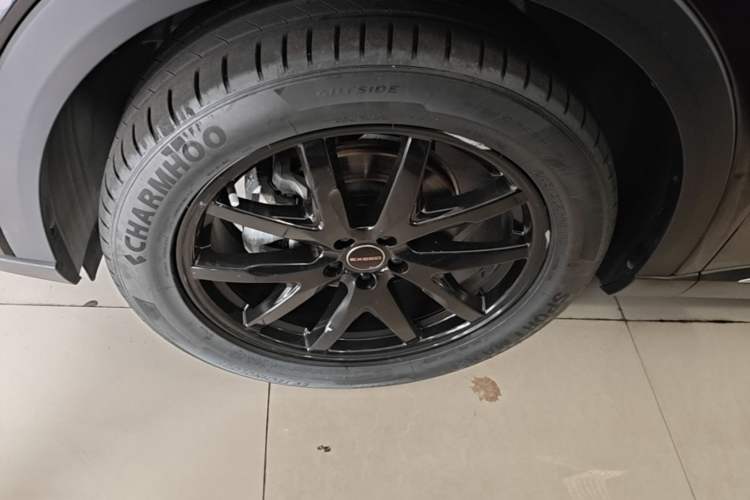 Used EXEED Stellar 2023 400T Four-Wheel Drive Deluxe Edition Left Front Wheel Hub