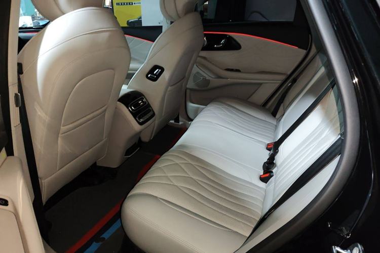 Used EXEED Stellar 2023 400T Four-Wheel Drive Luxury Edition Left Rear Seat
