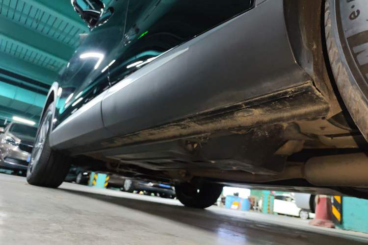Used EXEED Stellar 2023 400T Four-Wheel Drive Luxury Edition Left Side Sill