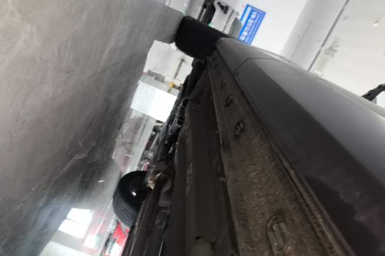 Used EXEED Stellar 2023 400T Four-Wheel Drive Premium Flying Fish Edition Left Side Sill