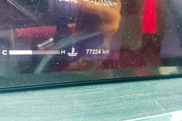 Used EXEED Stellar 2023 400T Two-Wheel Drive Comfort Flyfish Edition Odometer Close Up