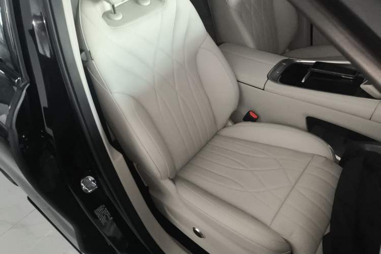 Used EXEED Stellar 2023 400T Two-Wheel Drive Luxury Edition Right Front Seat