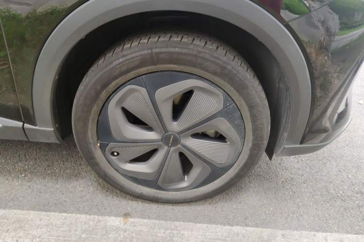 Used EXEED Stellar 2023 400T Four-Wheel Drive Deluxe Edition Right Front Wheel Hub