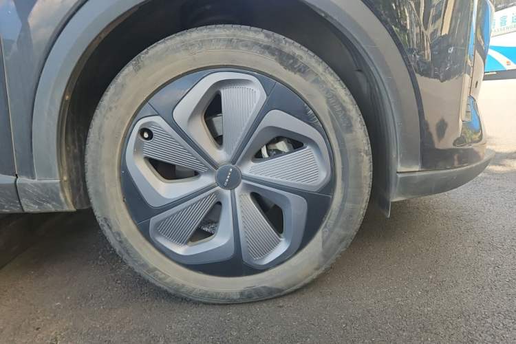 Used EXEED Stellar 2023 400T Two-Wheel Drive Luxury Edition Right Front Wheel Hub