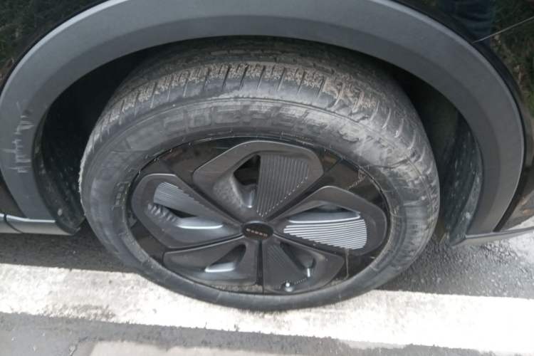 Used EXEED Stellar 2023 400T Two-Wheel Drive Comfort Edition Right Front Wheel Hub