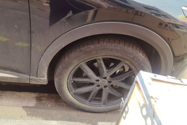 Used EXEED Stellar 2023 400T Two-Wheel Drive Comfort Flyfish Edition Right Front Wheel Hub