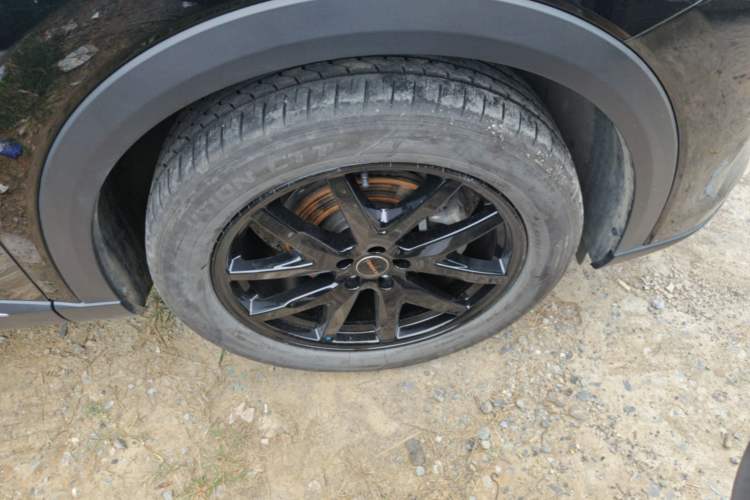 Used EXEED Stellar 2023 400T Four-Wheel Drive Deluxe Edition Right Front Wheel Hub