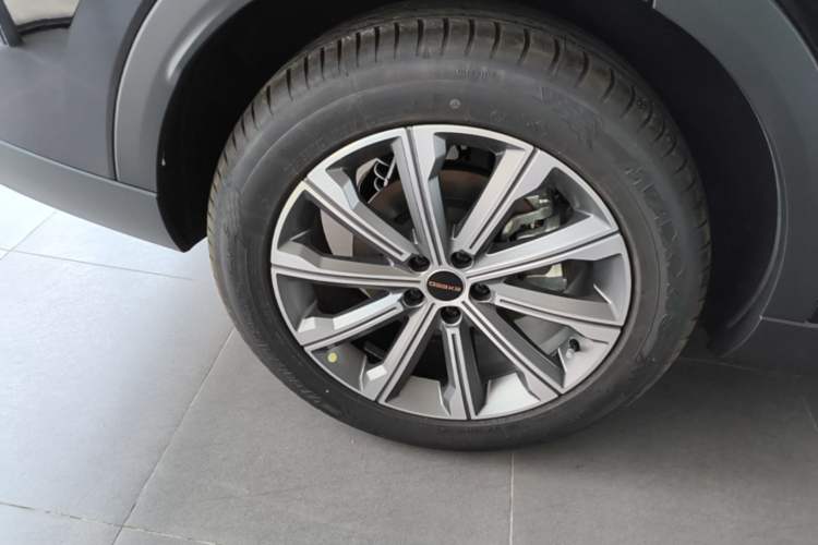 Used EXEED Stellar 2023 400T Two-Wheel Drive Comfort Edition Right Rear Wheel Hub