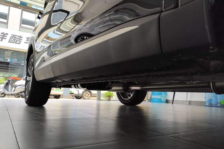 Used EXEED Stellar 2023 400T Two-Wheel Drive Comfort Edition Right Side Sill