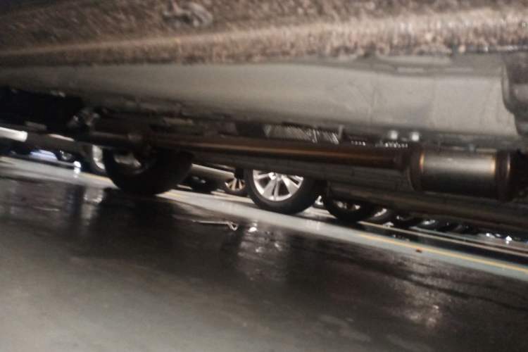 Used EXEED Stellar 2023 400T Two-Wheel Drive Comfort Edition Right Side Sill