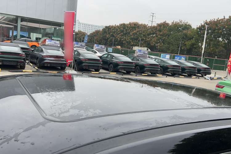 Used EXEED Stellar 2023 400T Two-Wheel Drive Comfort Edition Roof