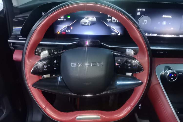 Used EXEED Stellar 2023 400T Two-Wheel Drive Comfort Flyfish Edition Steering Wheel