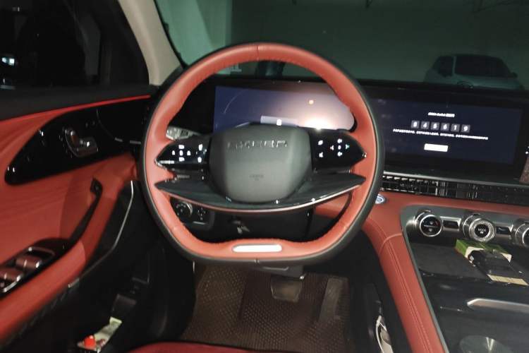 Used EXEED Stellar 2023 400T Four-Wheel Drive Premium Flying Fish Edition Steering Wheel