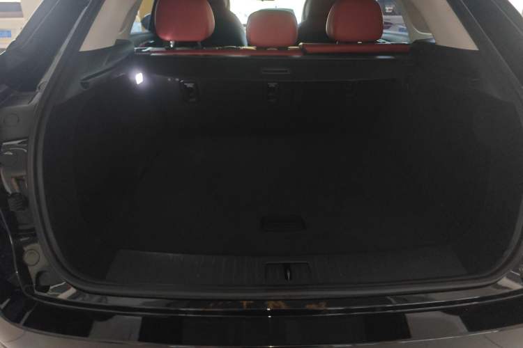 Used EXEED Stellar 2023 400T Two-Wheel Drive Comfort Edition Trunk