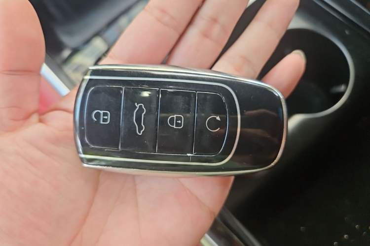 Used EXEED Stellar 2023 400T Two-Wheel Drive Luxury Edition Vehicle Key