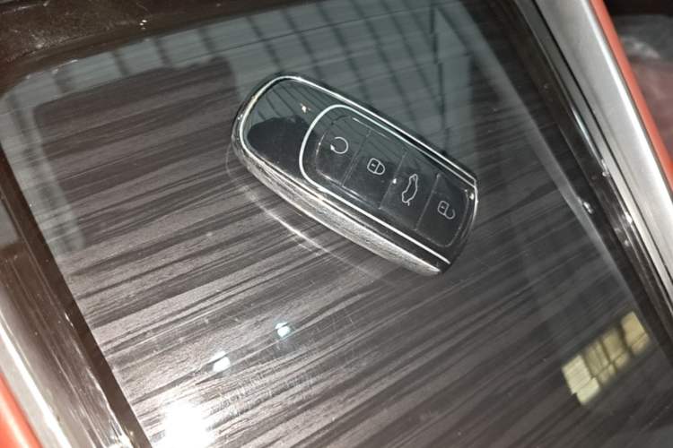 Used EXEED Stellar 2023 400T Four-Wheel Drive Deluxe Edition Vehicle Key