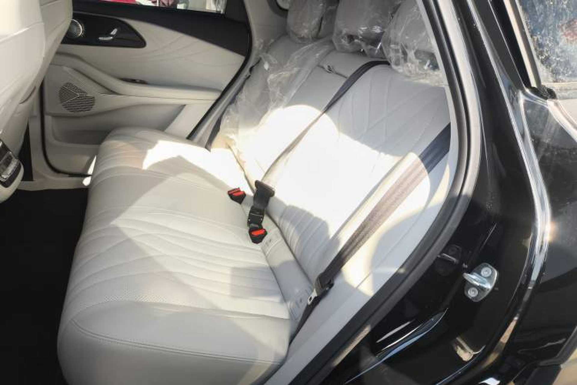 Used EXEED Stellar 2023 400T Four-Wheel Drive Deluxe Flying Fish Edition Interior 4