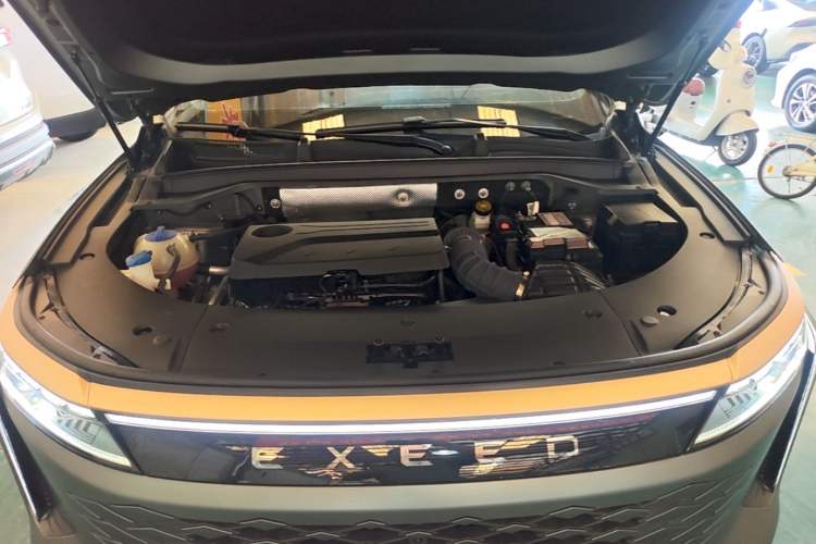 Used EXEED Stellar 2023 400T Two-Wheel Drive Luxury Edition Engine Bay