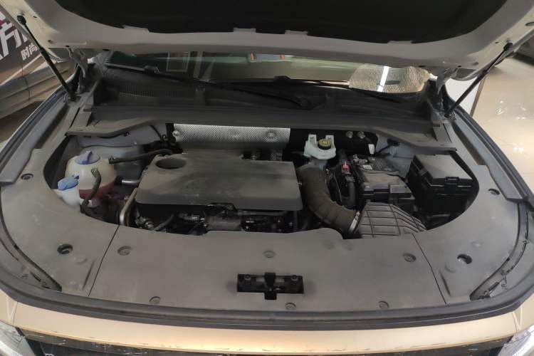 Used EXEED Stellar 2023 400T Four-Wheel Drive Premium Flying Fish Edition Engine Bay
