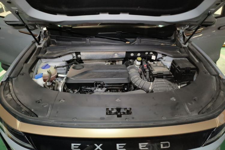 Used EXEED Stellar 2023 400T Two-Wheel Drive Comfort Edition Engine Bay