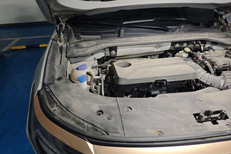 Used EXEED Stellar 2023 400T Two-Wheel Drive Comfort Edition Engine Bay Right