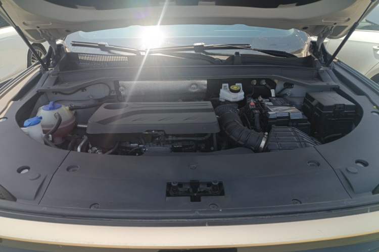 Used EXEED Stellar 2023 400T Four-Wheel Drive Premium Flying Fish Edition Engine Bay