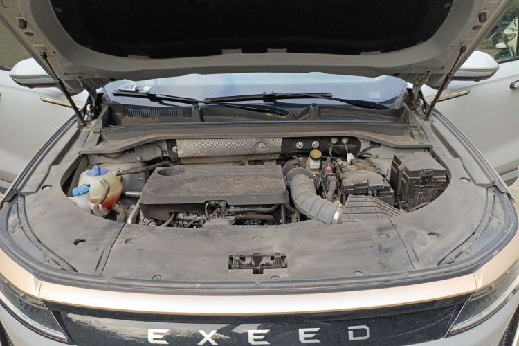 Used EXEED Stellar 2023 400T Two-Wheel Drive Comfort Flyfish Edition Engine Bay