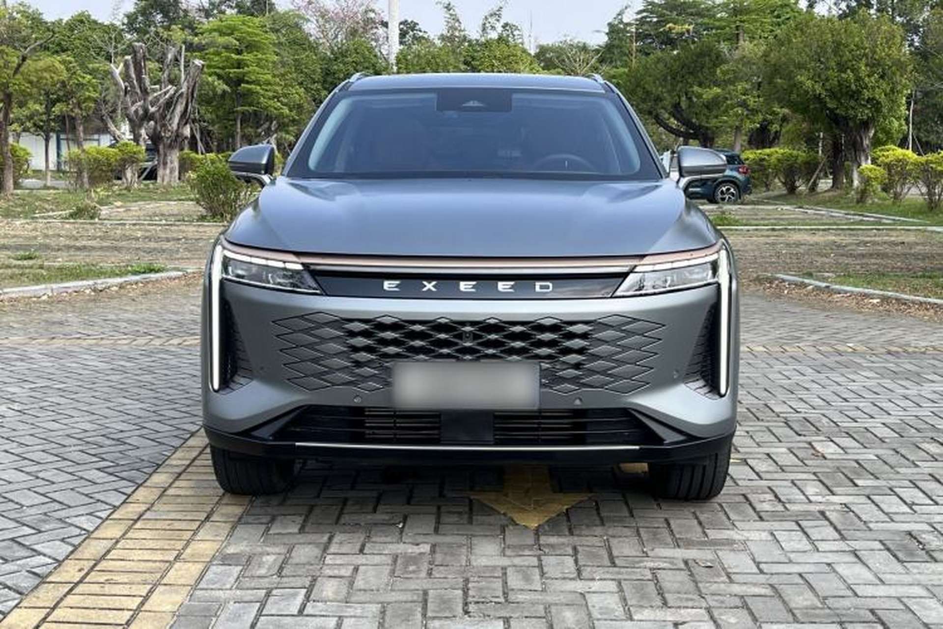 Used EXEED Stellar 2023 400T Two-Wheel Drive Luxury Edition Exterior 1