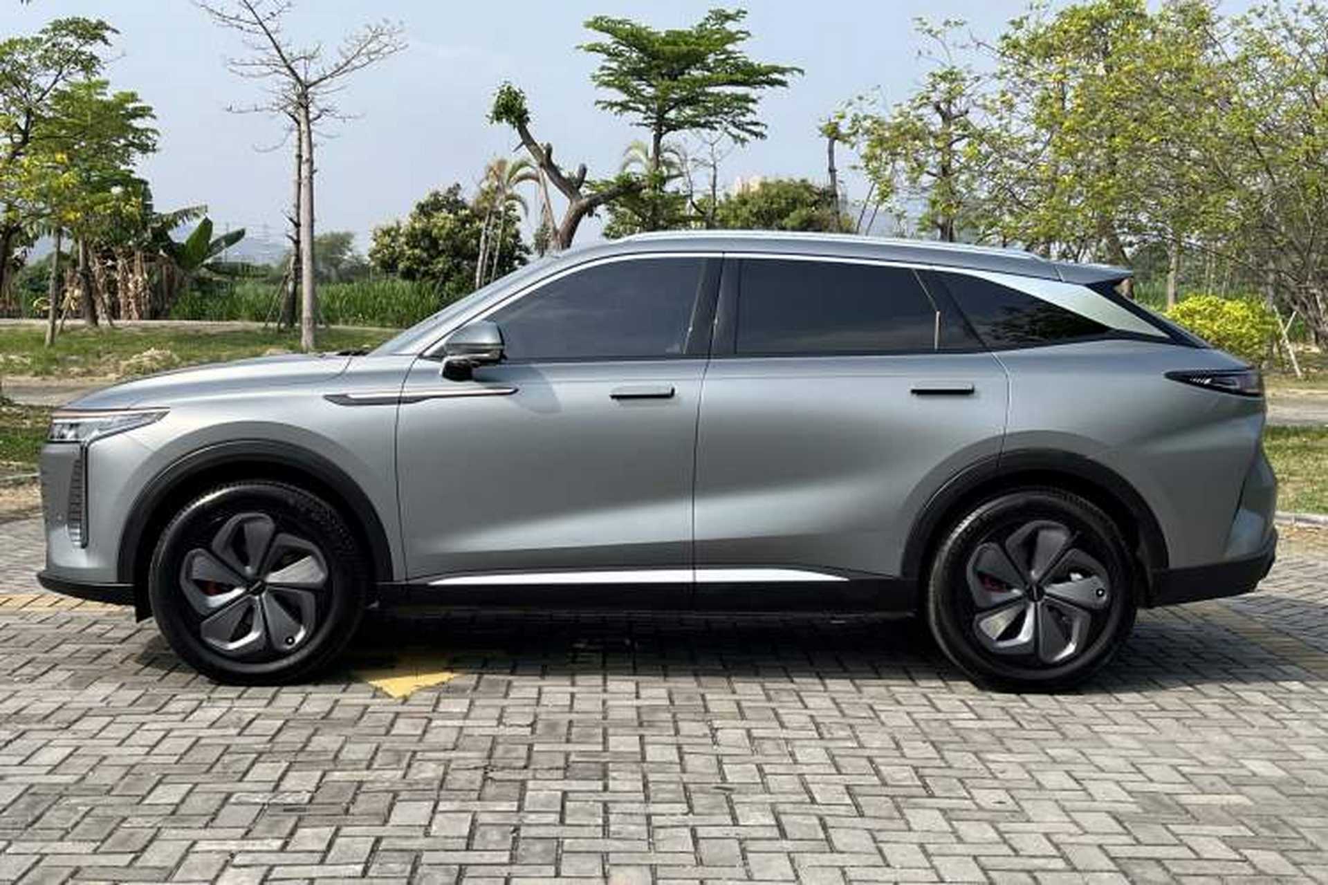 Used EXEED Stellar 2023 400T Two-Wheel Drive Luxury Edition Exterior 6
