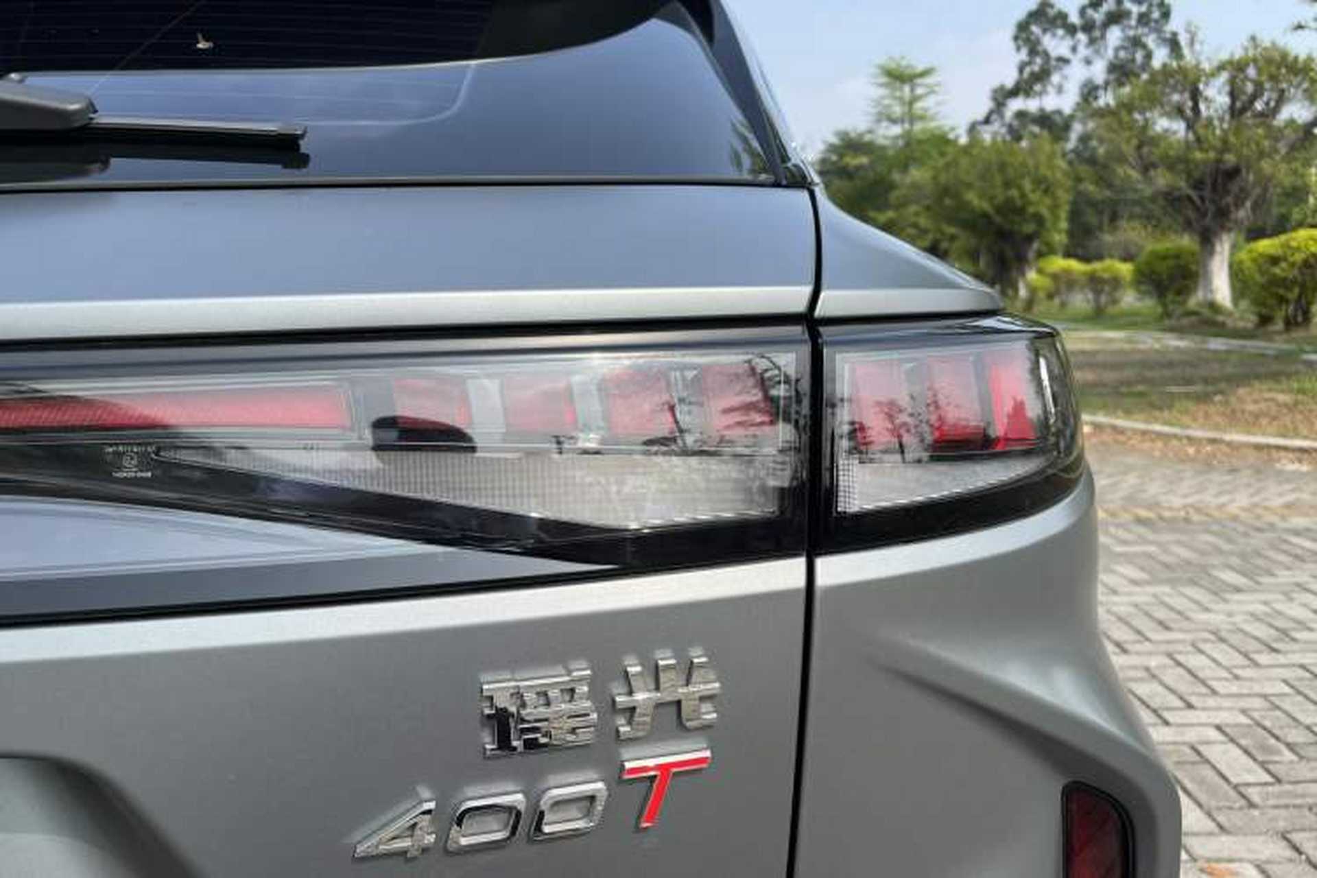 Used EXEED Stellar 2023 400T Two-Wheel Drive Luxury Edition Exterior 8