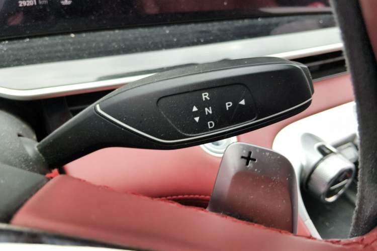 Used EXEED Stellar 2023 400T Two-Wheel Drive Comfort Edition Gear Lever