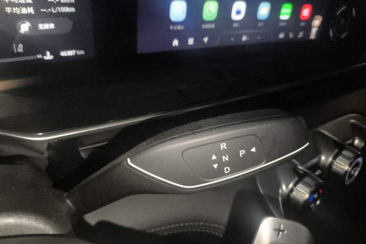 Used EXEED Stellar 2023 400T Four-Wheel Drive Deluxe Edition Gear Lever