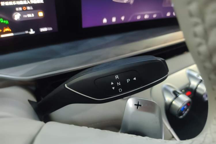 Used EXEED Stellar 2023 400T Four-Wheel Drive Luxury Edition Gear Lever