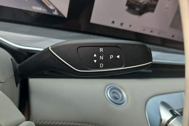 Used EXEED Stellar 2023 400T Four-Wheel Drive Luxury Edition Gear Lever