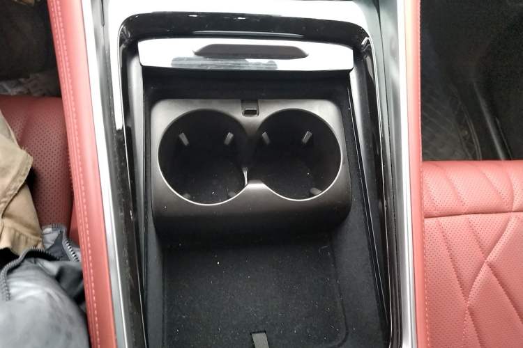 Used EXEED Stellar 2023 400T Four-Wheel Drive Deluxe Edition Gear Lever