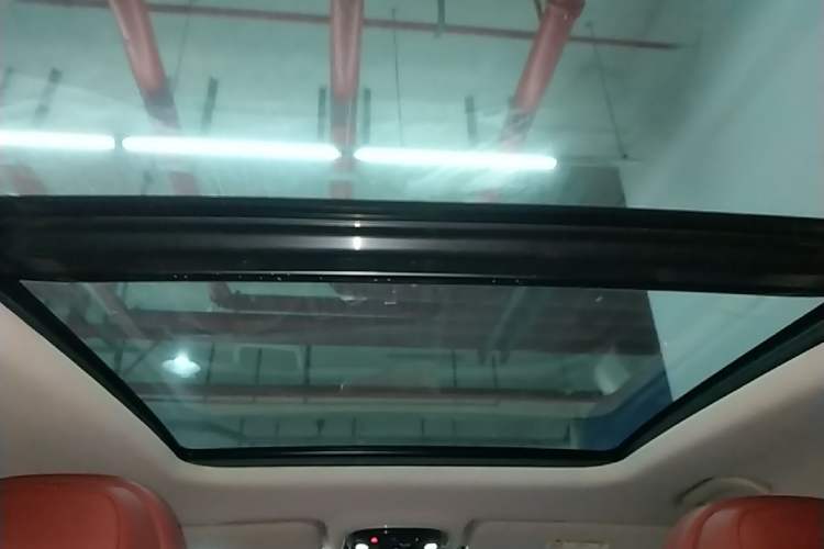 Used EXEED Stellar 2023 400T Two-Wheel Drive Comfort Edition Headliner