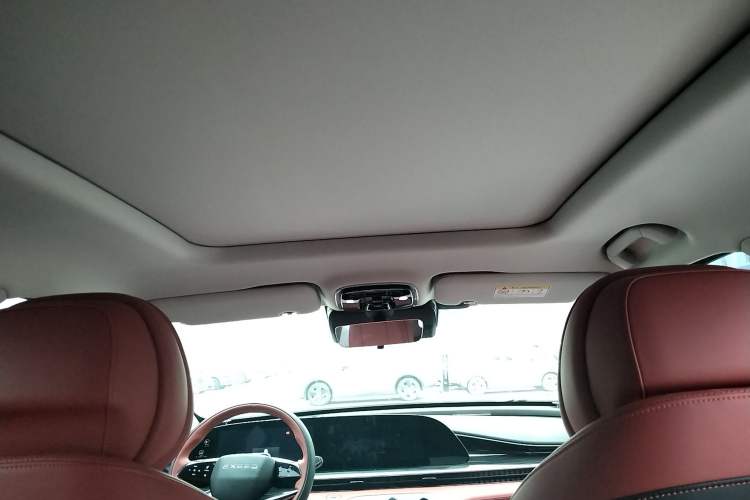 Used EXEED Stellar 2023 400T Four-Wheel Drive Deluxe Edition Headliner