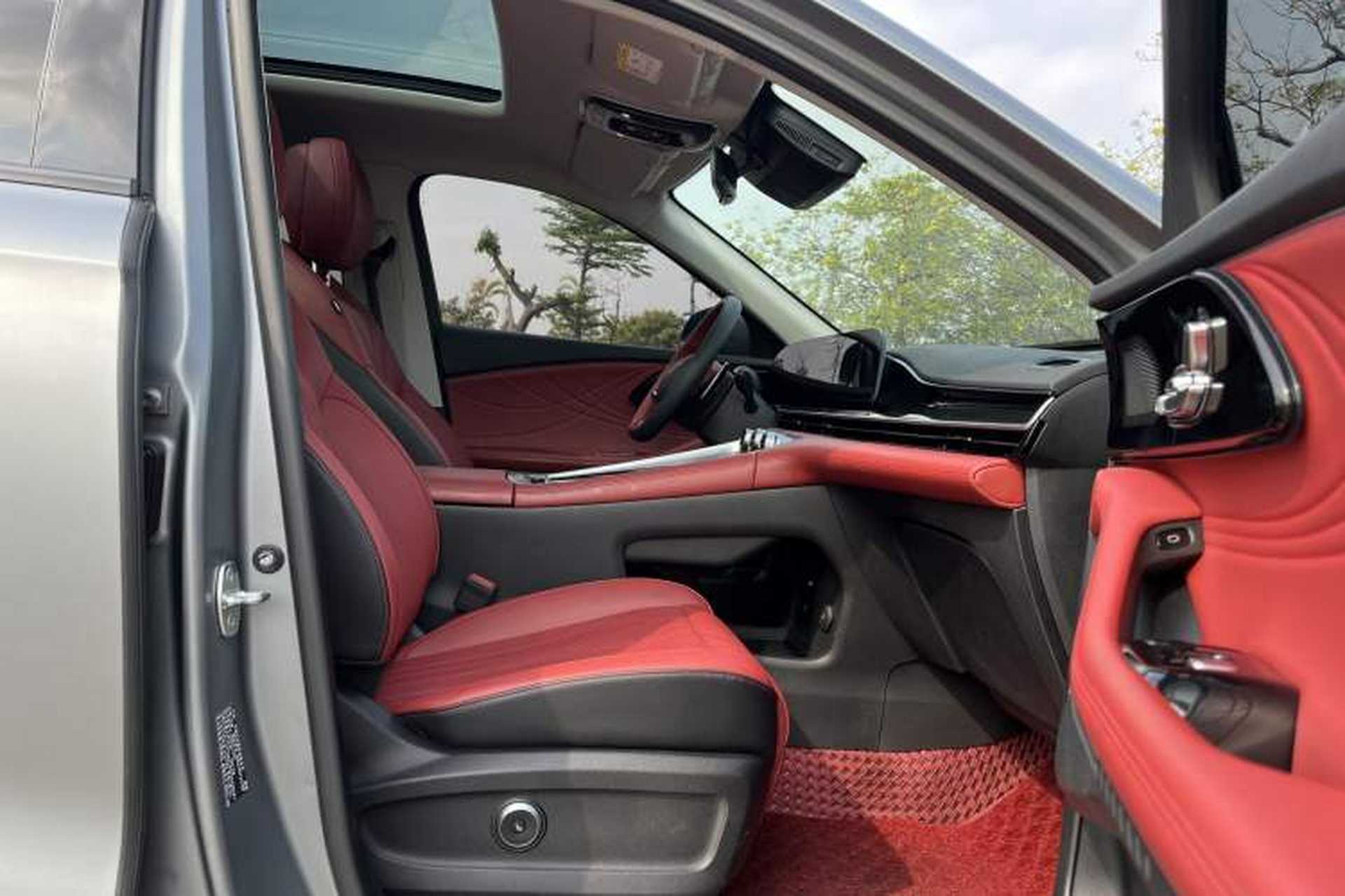 Used EXEED Stellar 2023 400T Two-Wheel Drive Luxury Edition Interior 3