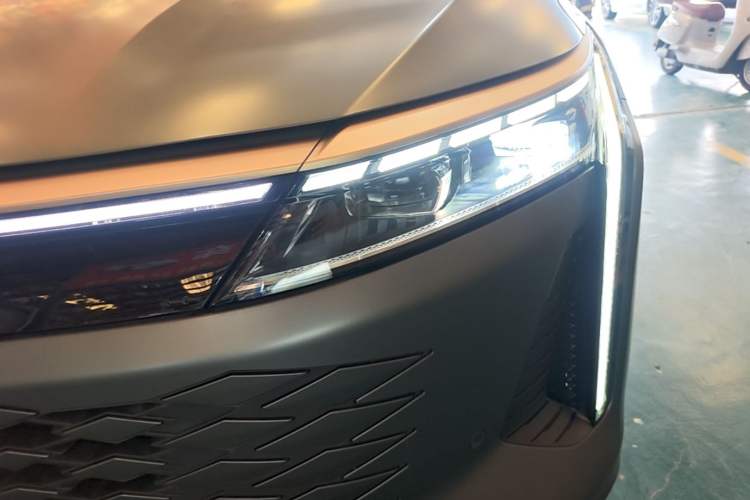 Used EXEED Stellar 2023 400T Two-Wheel Drive Luxury Edition Left Front Headlight